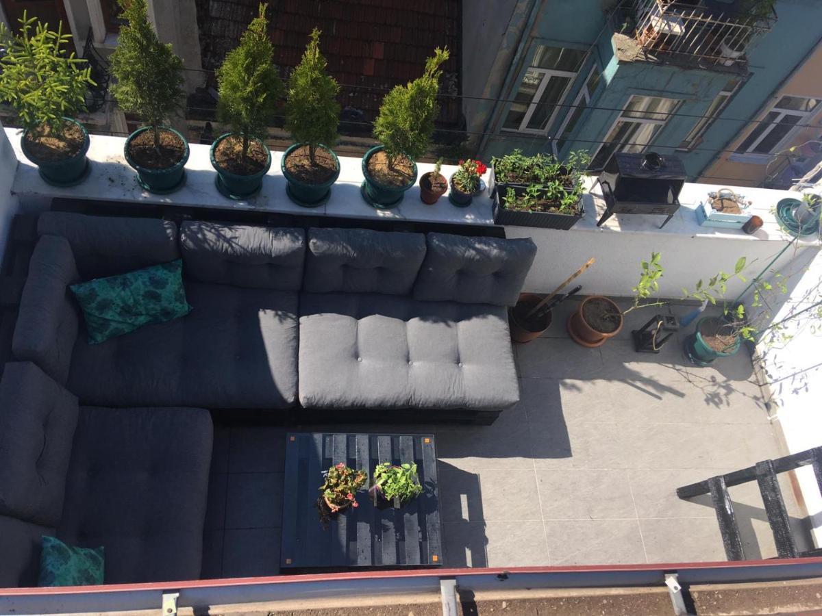 דירות איסטמבול Duplex With Terrace In Center,5Mn Walk To Istiklal מראה חיצוני תמונה